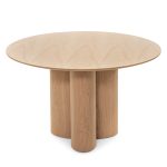 Rundt spisebord AVAS 121cm. – Naturlig eik