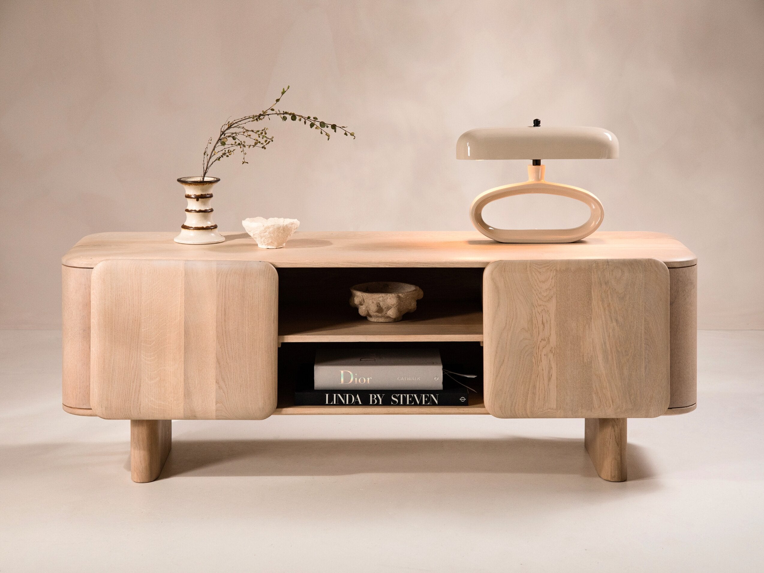 Micadoni-MIC_RTV_140x45_F1_AGGIE1-BG1