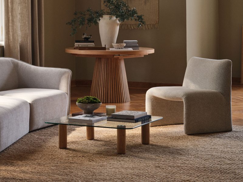 Moscarte sofabord i glass og tre – minimalistisk eleganse