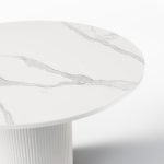 stol-do-jadalni-malaga-okragly-lamele-efekt-bialego-marmuru-spiek-100.jpg