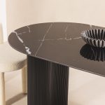 stol-do-jadalni-ribeira-owalny-lamele-efekt-czarnego-marmuru-spiek-236.jpg