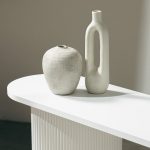 biurkokonsola-pauline-140-cm-biale-lamele-7.jpg