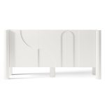 Lunaria kommode – 3-dørs hvit kommode med freste fronter