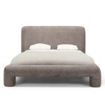 Rolly seng 160x200 – brun, polstret, med stamme og avrundede former